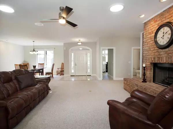 Pinehurst, NC 28374,28 Abington DR