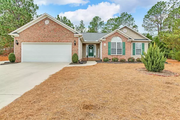 3 Wingate CT, Pinehurst, NC 28374