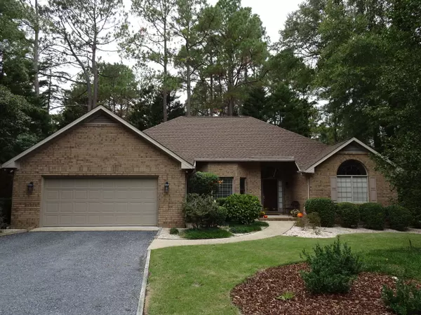 85 Tamarisk LN, Pinehurst, NC 28374
