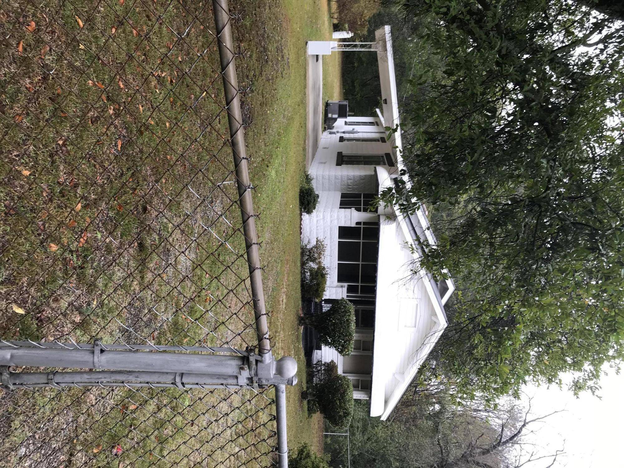 Hamlet, NC 28345,115 Lumberton ST