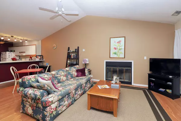 Vass, NC 28394,163 Cranes CV