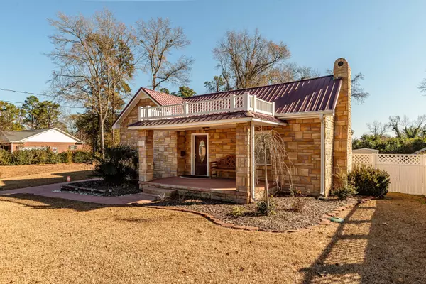 Hamlet, NC 28345,207 Entwistle ST