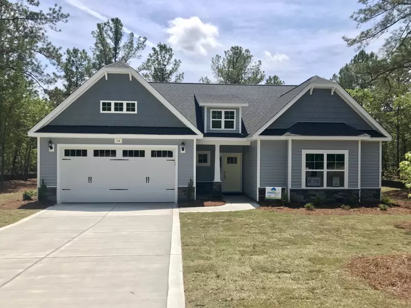 514 Pond Pine LN, Carthage, NC 28327