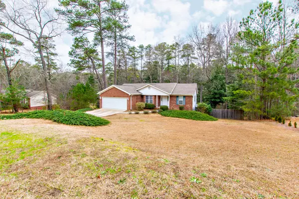 316 Broadmeade DR, Southern Pines, NC 28387