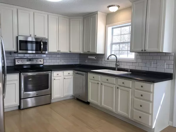 Vass, NC 28394,405 Teal PL