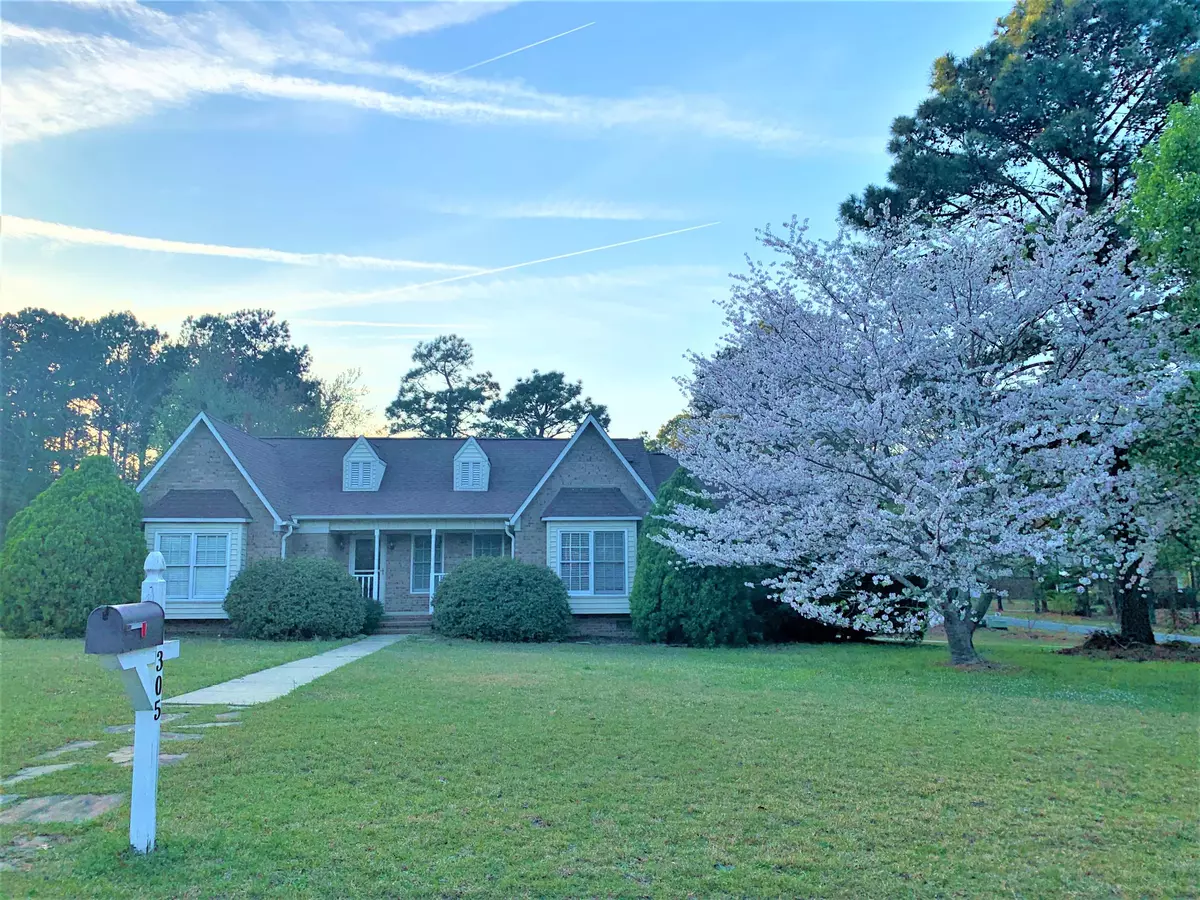 Southern Pines, NC 28387,0 Edinboro Drive