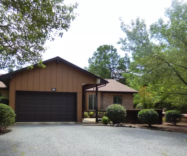 715 Burlwood DR, Southern Pines, NC 28387