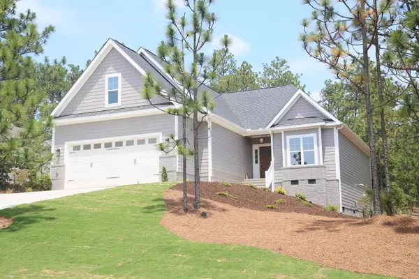 125 Steeplechase WAY, Southern Pines, NC 28387