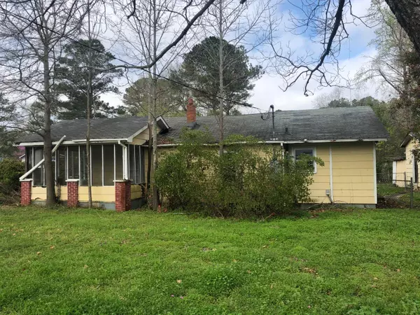 800 Wilkes Street, Cheraw, SC 29520