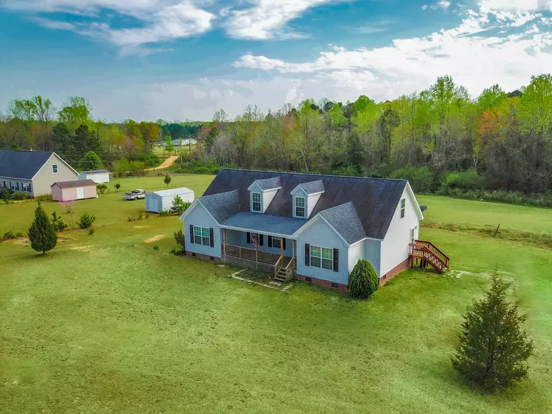 833 Hancock RD, Cameron, NC 28326