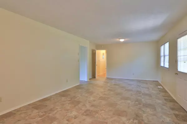 Hamlet, NC 28345,202 Virginia Ann DR