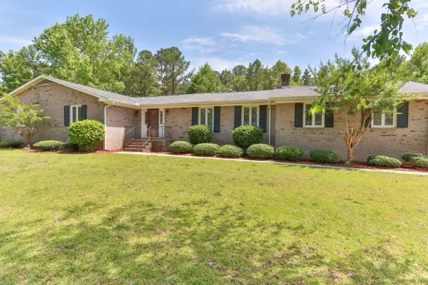 Hamlet, NC 28345,0 Dixie Trail