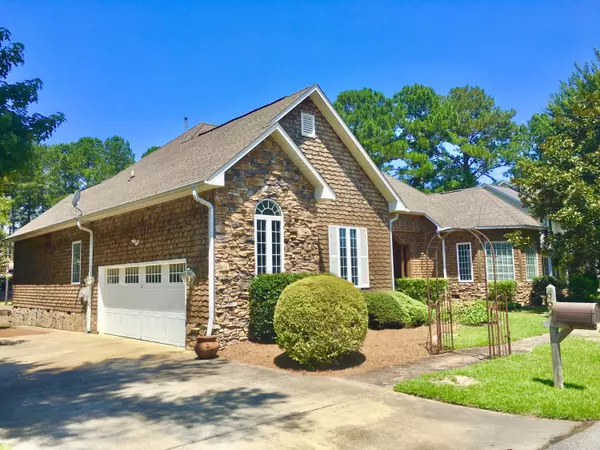 Vass, NC 28394,662 Cedar PT