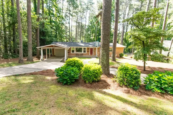 Southern Pines, NC 28387,525 Highland RD