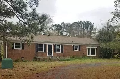 340 Archie RD,  West End,  NC 27376