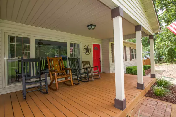 Vass, NC 28394,237 Oakwood DR