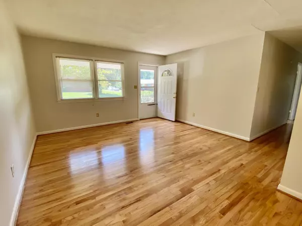 Hamlet, NC 28345,3 Pineland