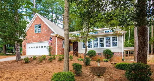 575 S Valley Road, Southern Pines, NC 28387