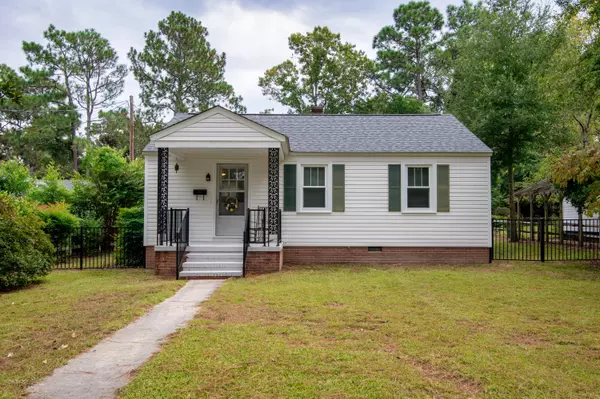 875 N May ST, Southern Pines, NC 28387