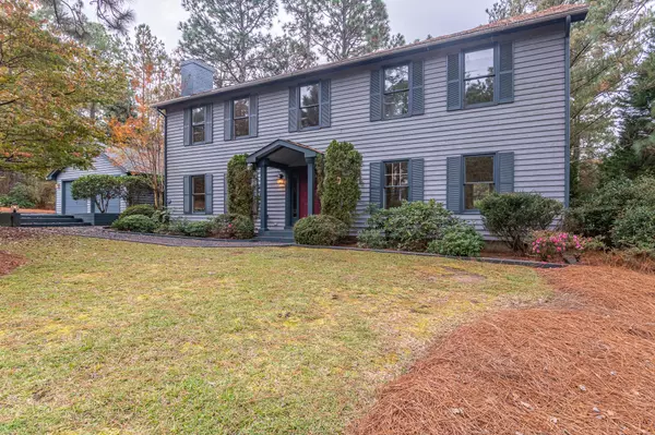 265 Broadmeade DR, Southern Pines, NC 28387