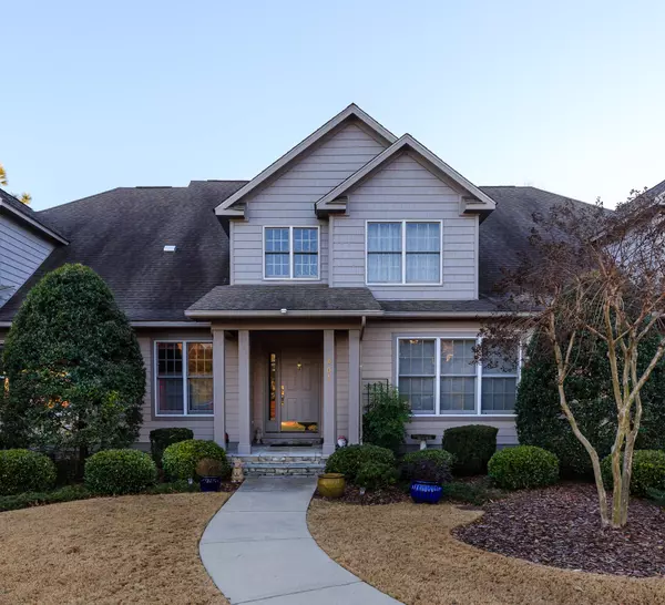 204 Starland LN, Southern Pines, NC 28387