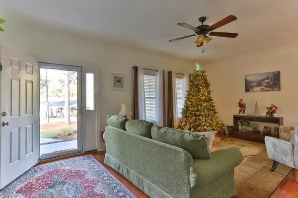 Hamlet, NC 28345,201 Entwistle ST