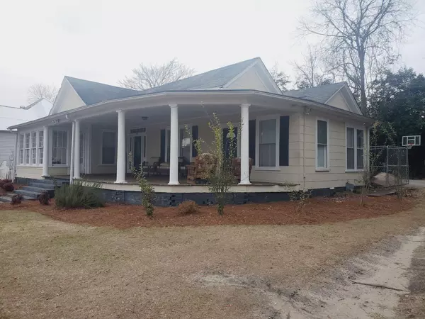 Hamlet, NC 28345,208 Henderson ST