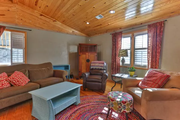 Hamlet, NC 28345,458 Peggy Mill RD