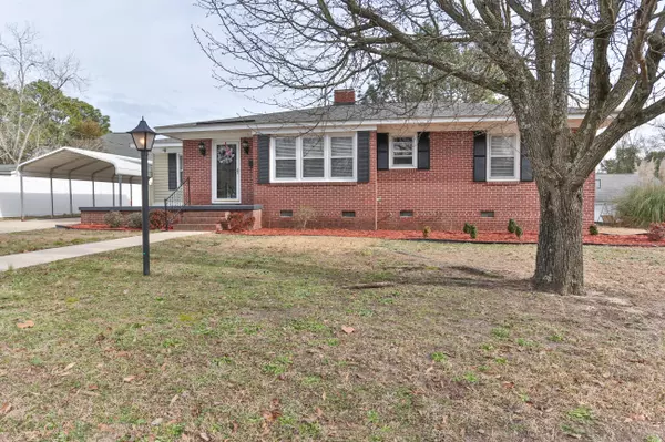 101 Mckinnon Street, Hamlet, NC 28345