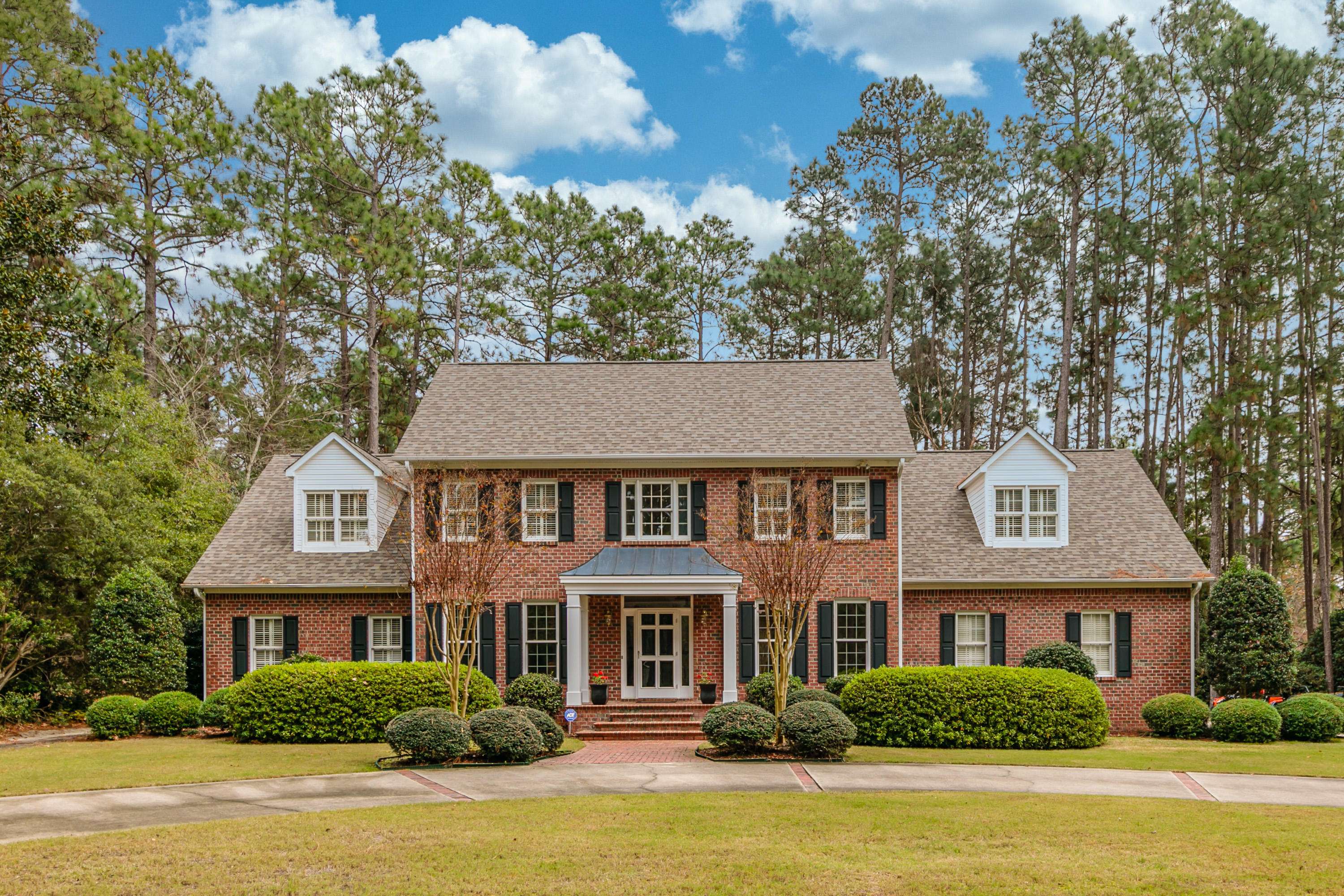 5 Magnolia AVE, Pinehurst, NC 28374