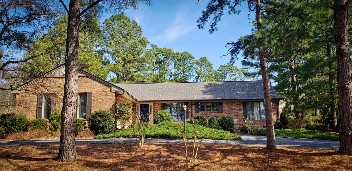 365 Pine Vista DR, Pinehurst, NC 28374