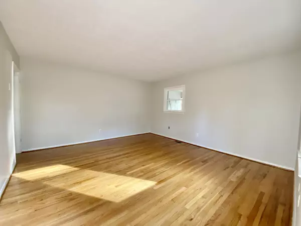 Hamlet, NC 28345,102 Carl Martin RD