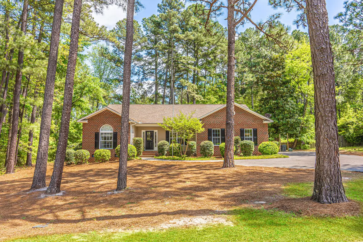 Southern Pines, NC 28387,420 Midlothian DR