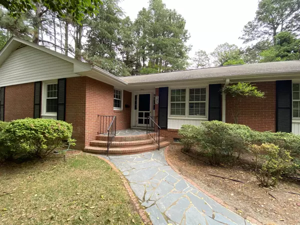 105 Pine Grove RD, Southern Pines, NC 28387