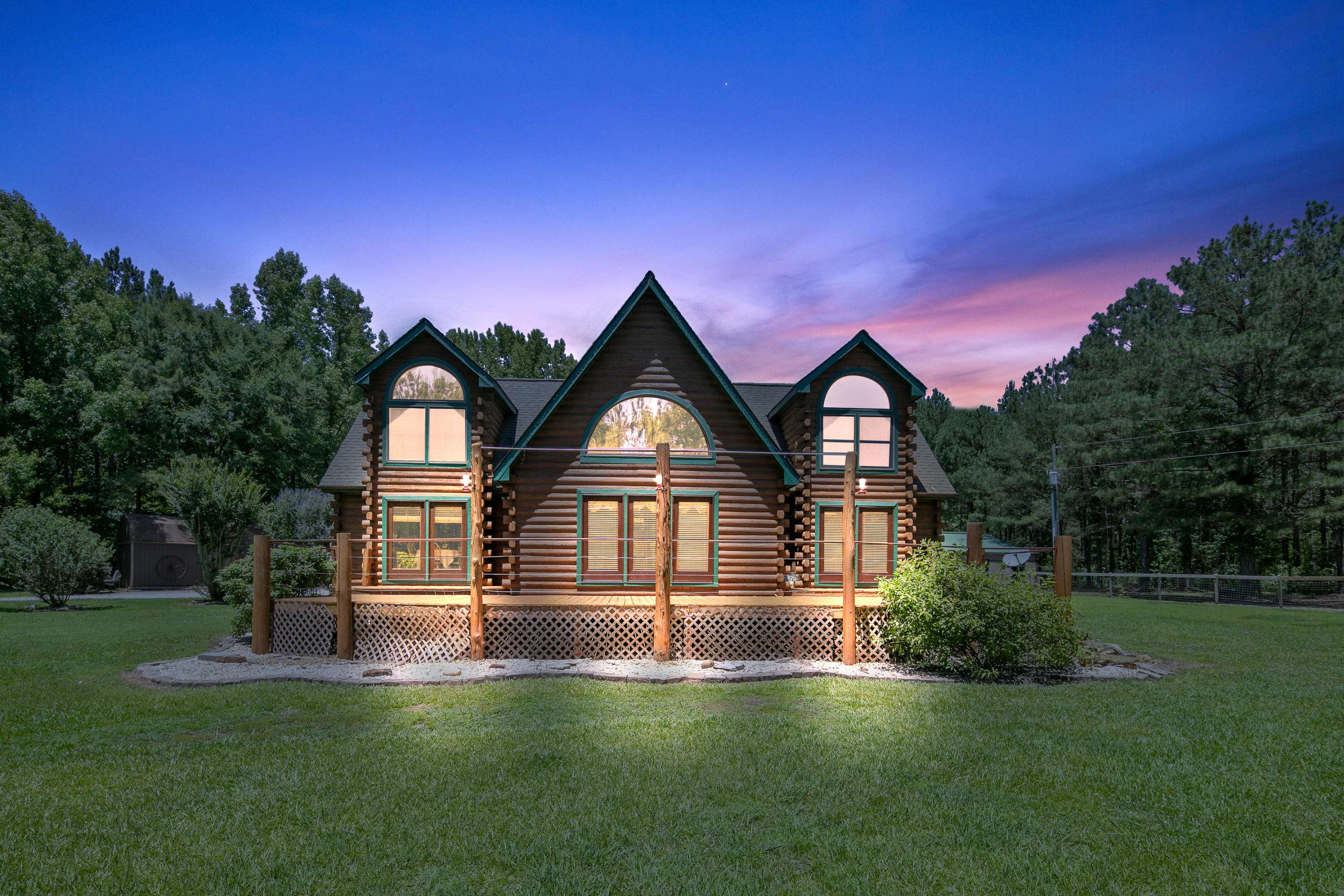 2549 Beard RD, Fayetteville, NC 28312