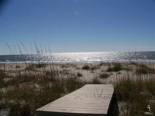 Bald Head Island, NC 28461,702 Shoals Watch WAY