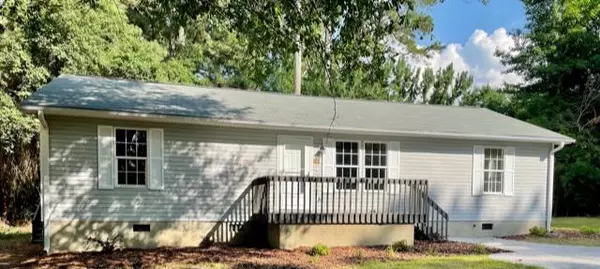 127 Mckeithan AVE, Vass, NC 28394