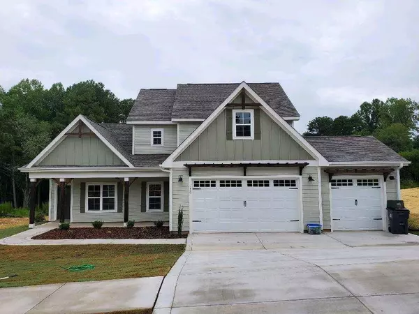 130 Amelia DR, Carthage, NC 28327