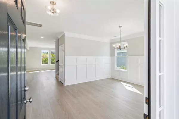 North Augusta, SC 29860,557 Hampton DR #Wd103