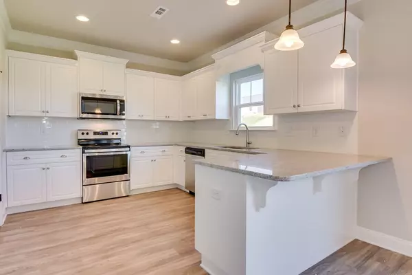 Hephzibah, GA 30815,1671 Pine Ridge Dr N