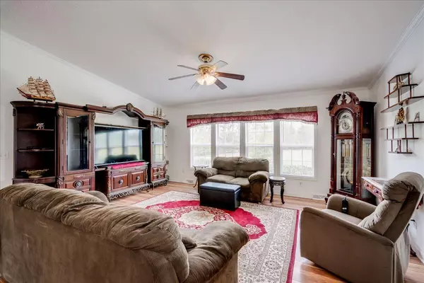 Hephzibah, GA 30815,270 AUTUMN RD