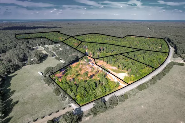 Appling, GA 30802,535 Rabbit Pen DR