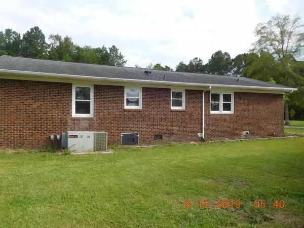 Kinston, NC 28504,542 Joe Nunn RD