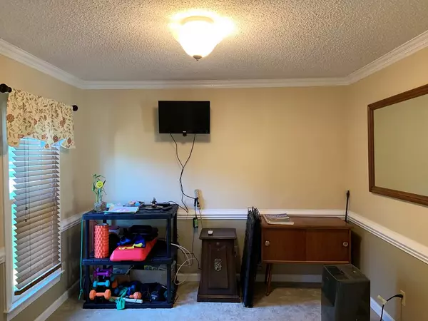 Goldsboro, NC 27530,406 Cottonwood DR