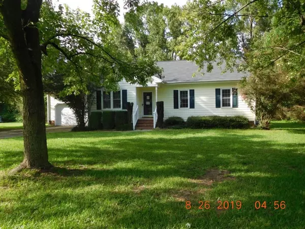 107 Trawick DR, La Grange, NC 28551