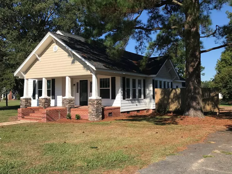 110 Third ST, Calypso, NC 28325