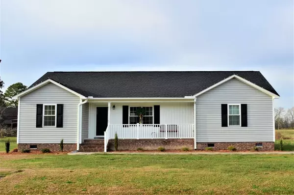 Emily Court, Newton Grove, NC 28366