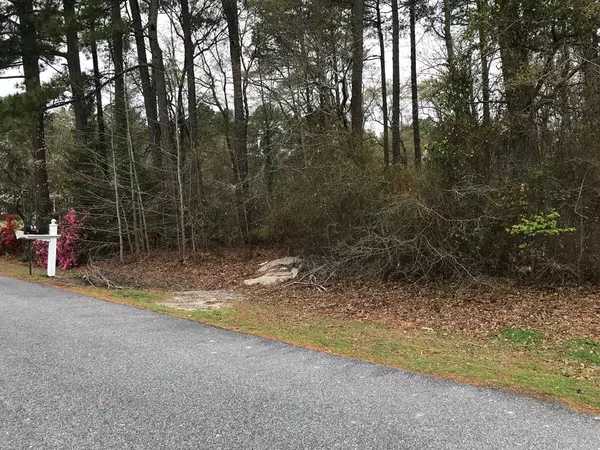 310 Forrest DR, La Grange, NC 28551