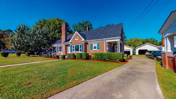 Princeton, NC 27569,204 Pine ST