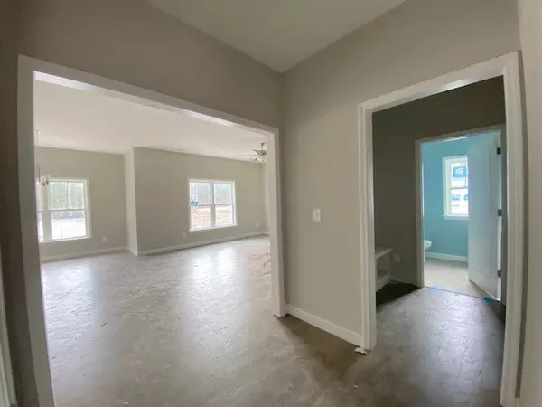 Kenly, NC 27542,451 Fallingbrook DR